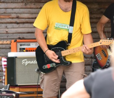 Koncert skupiny EMMA na Kozojedským Mikrotriatlonu