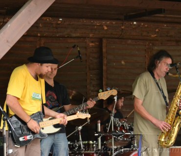 Koncert skupiny EMMA na Kozojedským Mikrotriatlonu