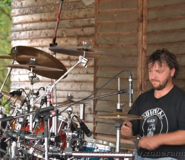 Koncert skupiny EMMA na Kozojedským Mikrotriatlonu