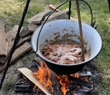 <p>Co tým, to originální vzhled, chuť i konzistence guláše</p>