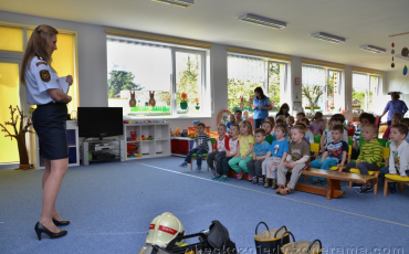 Povídání s hasiči v MŠ 2014