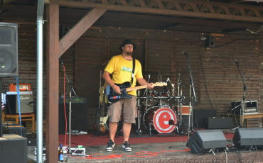 Koncert skupiny EMMA na Kozojedským Mikrotriatlonu