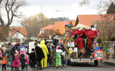 Přidejte se k masopustnímu průvodu