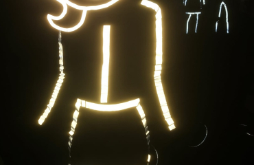 Cesta světýlek, vánoční jarmark a disco