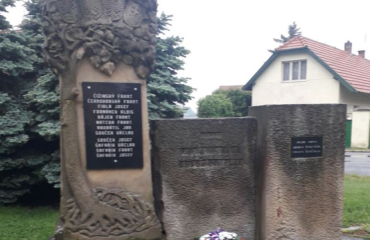 Pietní setkání - kladení věnce